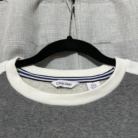 Men’s Calvin Klein Color Block Crewneck Sweatshirt-Sz M-Like New-Gray/White - Picture 6 of 16